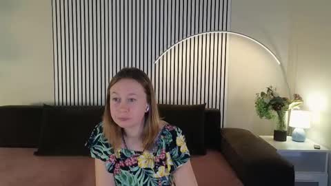 Brooke online show from October 2025 09:02:02 PM