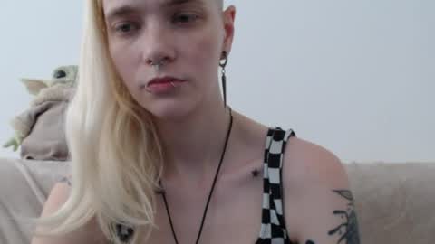 brookewylde_20 online show from July 2026 12:47:02 PM
