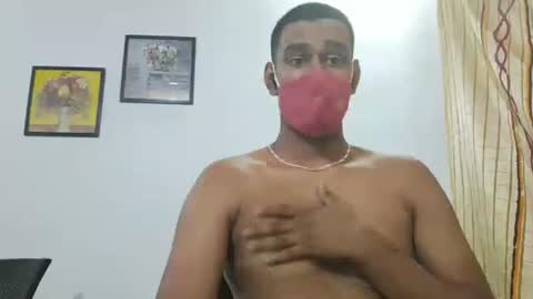 Snapshot of brownguy2505 chatting on October 2025 10:15:01 AM brownguy2505 online show from October 2025 10:15:01 AM