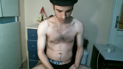 Snapshot of brownhaiir chatting on December 2024 01:07:02 AM brownhaiir online show from December 2024 01:07:02 AM