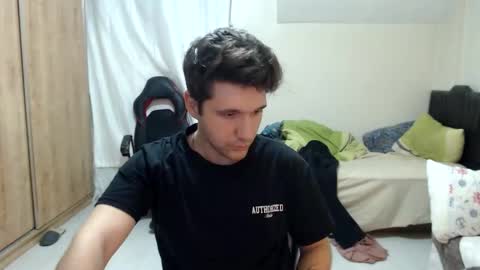 Snapshot of brownhaiir chatting on September 2025 07:39:02 PM brownhaiir online show from September 2025 07:39:02 PM