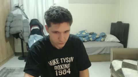 Snapshot of brownhaiir chatting on February 2026 10:11:02 PM brownhaiir online show from February 2026 10:11:02 PM
