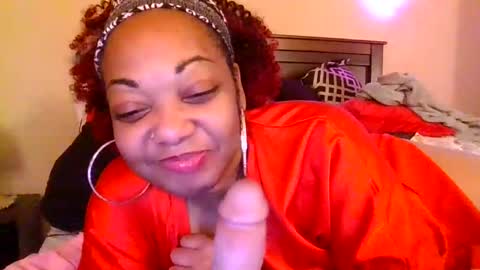 brownroundrenee online show from February 2025 05:25:02 PM