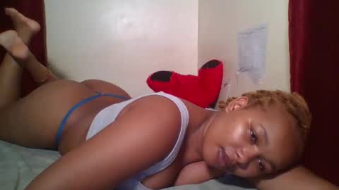 Tracy online show from December 2024 11:10:02 PM