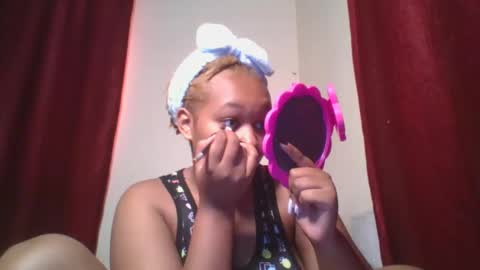 Tracy online show from December 2024 04:33:01 AM