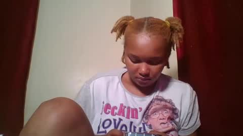 Tracy online show from December 2024 05:07:02 PM