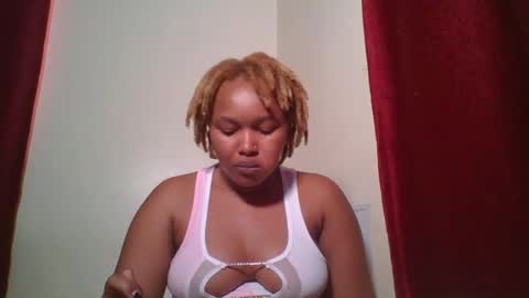 Tracy online show from December 2024 01:06:02 PM