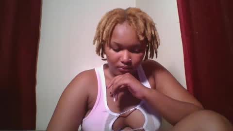 Tracy online show from December 2024 04:08:02 PM