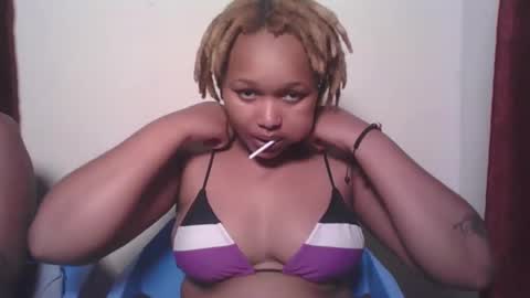 Tracy online show from February 2025 12:16:01 PM