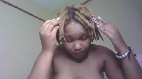 Tracy online show from February 2025 11:43:01 AM