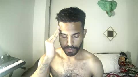 bruce_1111 online show from October 2025 08:25:01 AM