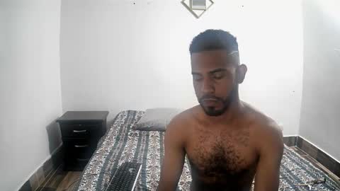 bruce_1111 online show from January 2026 04:11:01 PM