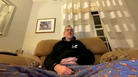 Bruce online show from February 2025 03:31:01 AM
