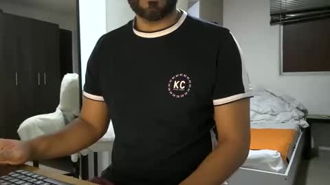 Bruce online show from January 2025 01:31:02 AM