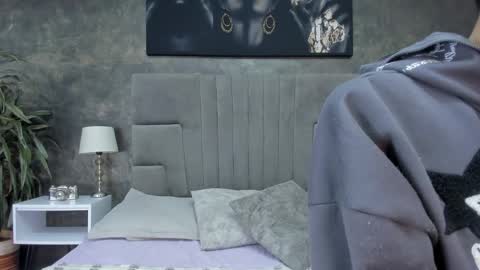 Snapshot of bruce_hans chatting on February 2026 11:42:02 AM Bruce Hans online show from February 2026 11:42:02 AM