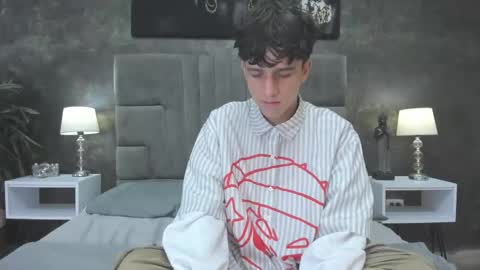 Snapshot of bruce_hans chatting on February 2026 11:51:01 AM Bruce Hans online show from February 2026 11:51:01 AM