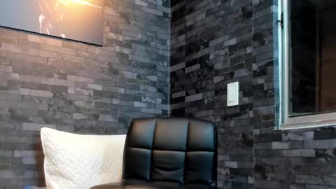 brucedallas online show from February 2026 12:45:02 AM