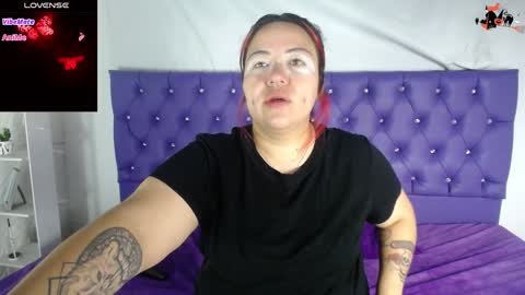 Bruja SCarlata online show from December 2024 10:55:02 AM