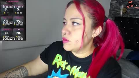 Bruja SCarlata online show from February 2025 06:40:02 PM