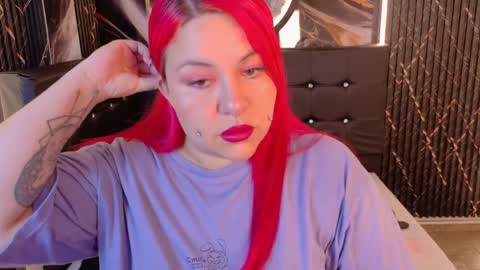 Bruja SCarlata online show from April 2026 01:06:02 AM