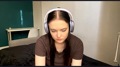 Luna online show from May 2026 04:04:02 PM