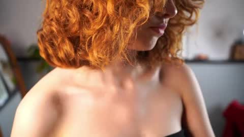 Tess online show from May 2026 03:31:02 PM
