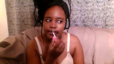 brunette_naturalbeauty online show from January 2026 07:40:01 PM