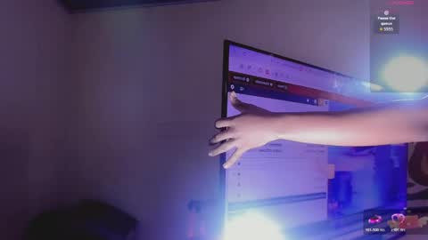  ChannelR  online show from April 2026 11:01:01 AM