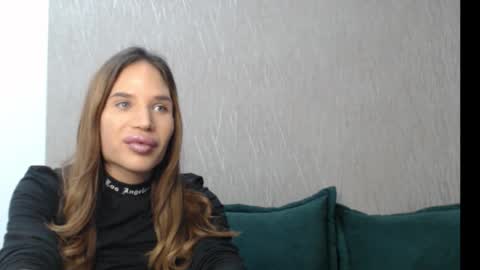 Luna online show from January 2026 05:07:01 PM