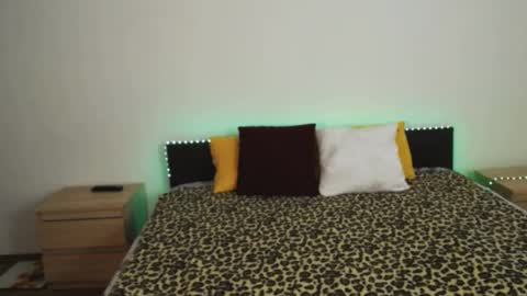 Ellis online show from January 2025 06:22:01 AM