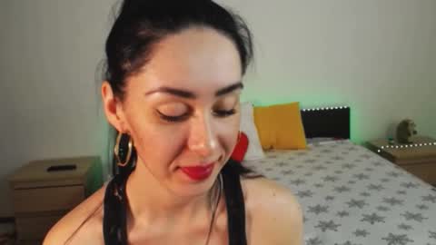 Ellis online show from February 2025 04:02:01 PM