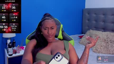 Snapshot of brunna_brownn chatting on December 2024 12:40:02 PM Brunna online show from December 2024 12:40:02 PM