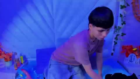 Bruno Cruz online show from October 2025 02:45:01 AM