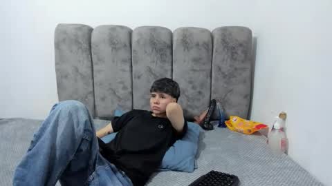 Bruno Cruz online show from April 2026 02:33:01 AM