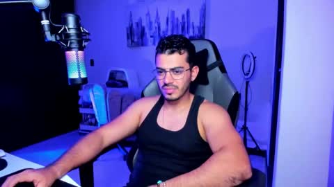 Bruno online show from October 2025 04:49:02 AM