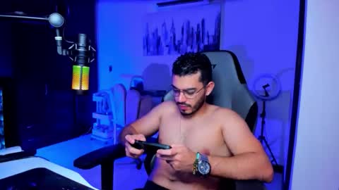 Snapshot of bruno_diaz31 chatting on May 2026 04:17:02 AM Bruno online show from May 2026 04:17:02 AM