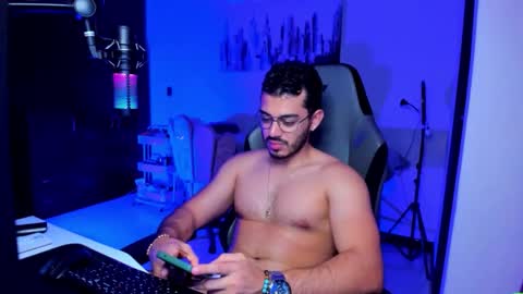 Snapshot of bruno_diaz31 chatting on May 2026 03:59:02 AM Bruno online show from May 2026 03:59:02 AM