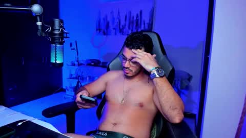 Snapshot of bruno_diaz31 chatting on May 2026 05:23:01 AM Bruno online show from May 2026 05:23:01 AM