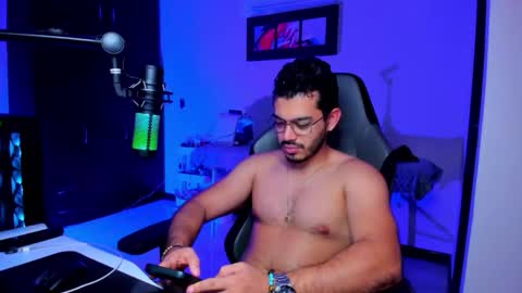 Snapshot of bruno_diaz31 chatting on June 2026 01:02:01 PM Bruno online show from June 2026 01:02:01 PM