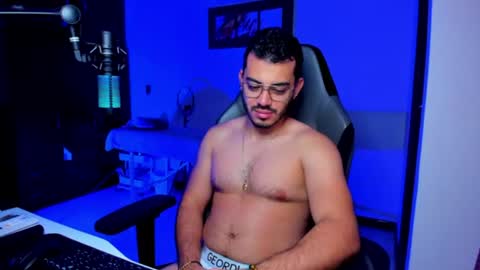 Snapshot of bruno_diaz31 chatting on June 2026 12:40:01 PM Bruno online show from June 2026 12:40:01 PM