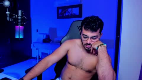Snapshot of bruno_diaz31 chatting on July 2026 05:32:02 AM Bruno online show from July 2026 05:32:02 AM