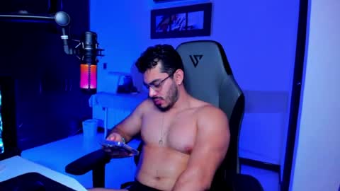 Snapshot of bruno_diaz31 chatting on July 2026 05:02:02 AM Bruno online show from July 2026 05:02:02 AM