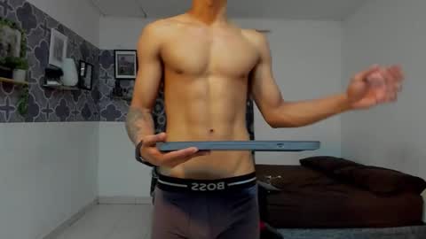 bruno_snow online show from November 2025 04:13:02 AM