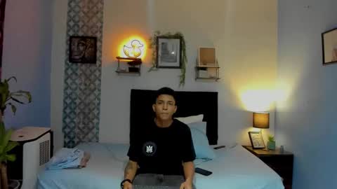 bruno_snow online show from February 2026 04:38:01 AM