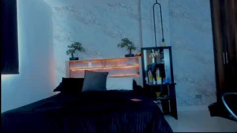 Andres Suarez online show from March 2025 02:55:01 PM