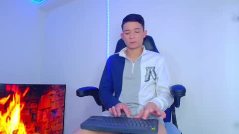 BRYAM INDEPENDENT MODEL online show from January 2025 02:49:02 AM