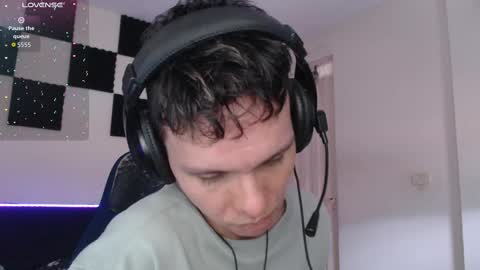 bryamado online show from November 2025 06:35:02 PM