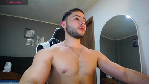 bryan_oficials online show from January 2025 12:38:02 AM