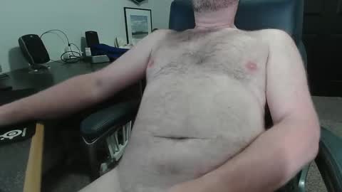 bryanbrwn2001 online show from April 2026 06:47:01 PM