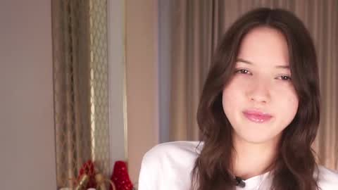 Snapshot of bryannavallely chatting on May 2026 12:44:01 PM Kate online show from May 2026 12:44:01 PM